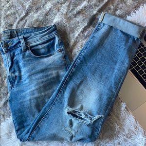 American Eagle slim straight boyfriend jeans 30/32
